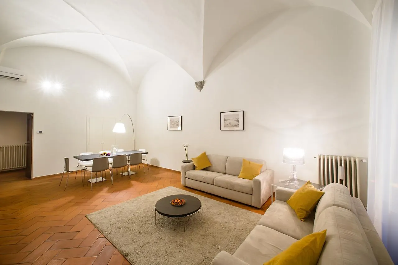 Apo1 Deluxe 2Bdr Family Apartment By Ponte Vecchio Florence