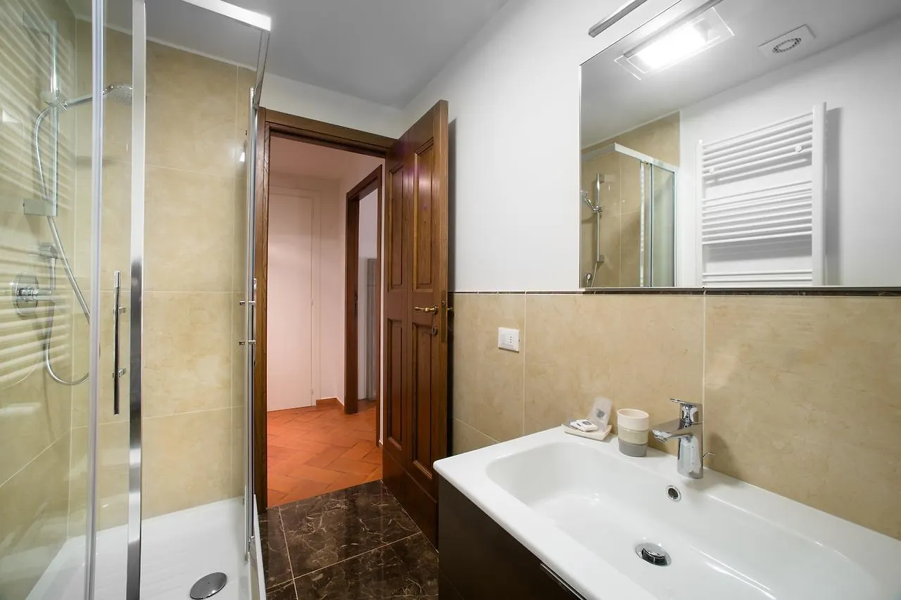 Apo1 Deluxe 2Bdr Family Apartment By Ponte Vecchio Florence