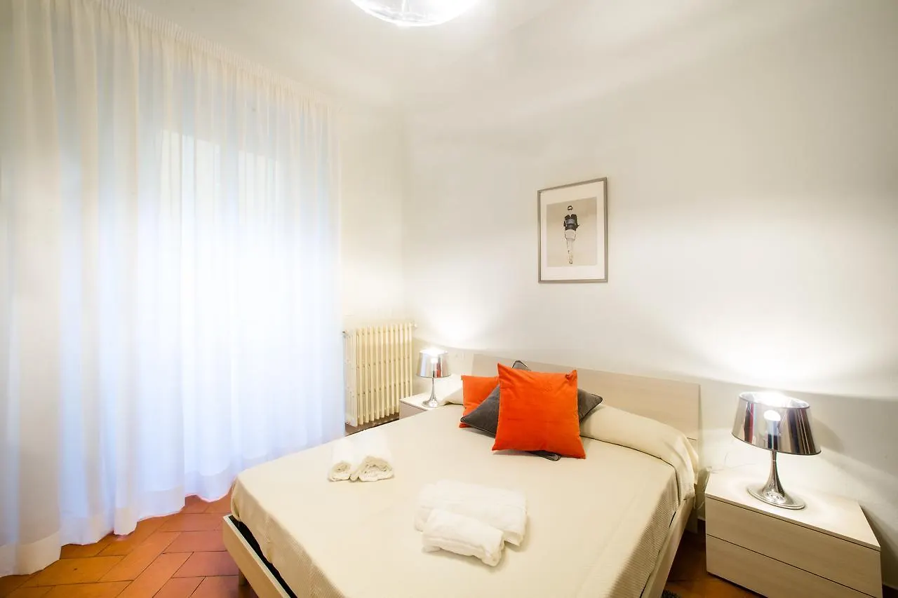 Apo1 Deluxe 2Bdr Family Apartment By Ponte Vecchio Florence